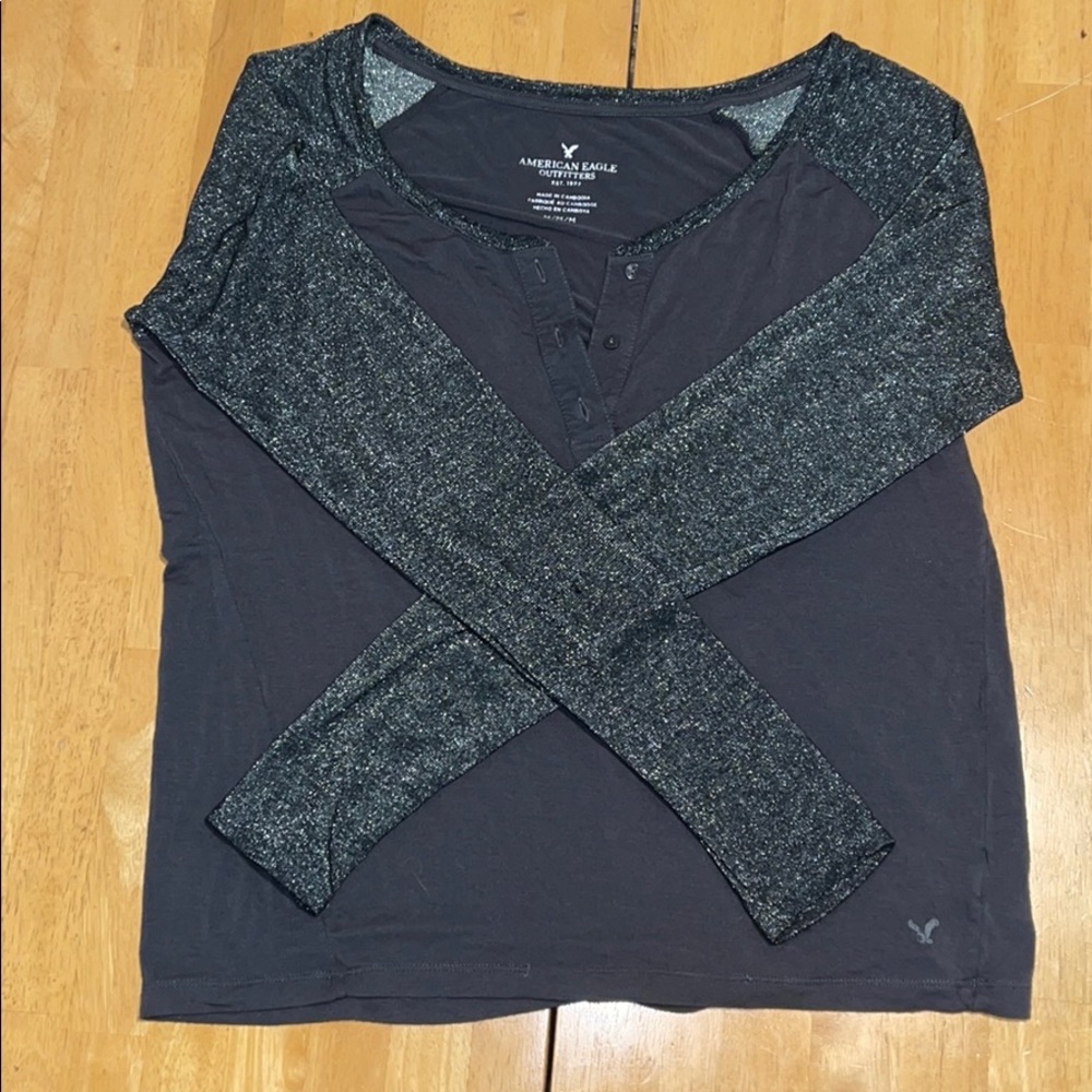 American Eagle Long Sleeve Shirt